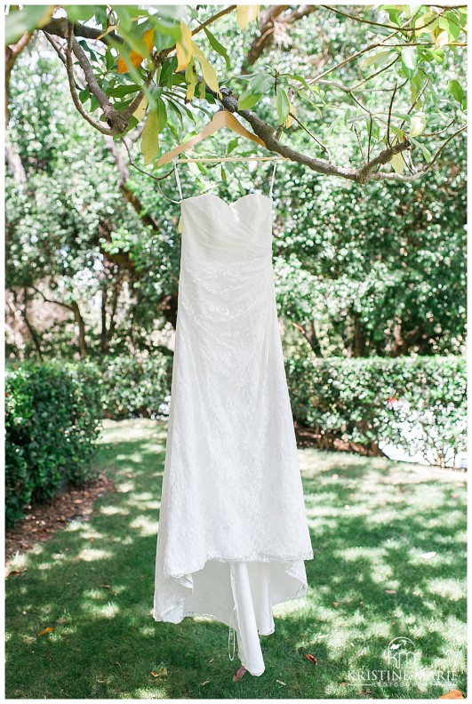 Lace wedding dress | Rancho Bernardo Inn Wedding Photos | Kristine Marie Photography