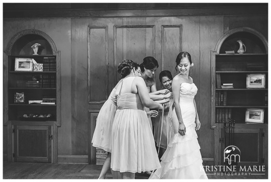 Bride getting ready photo | San Diego Botanic Wedding Pictures | Kristine Marie Photography