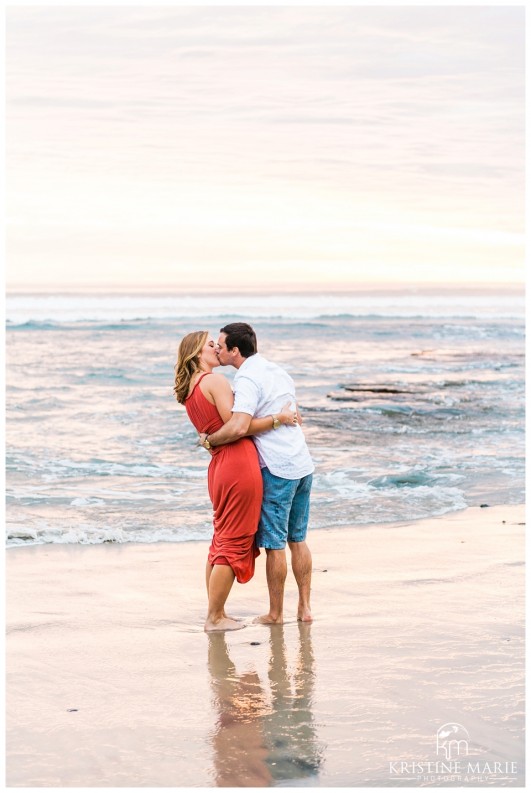 Swami's Beach Engagement Photo | Encinitas Wedding and Engagement Photographer | Kristine Marie Photography | © www.kristinemariephotography.com