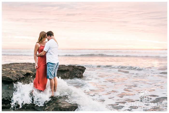 Swamis Beach Sunset Engagement Photo | Encinitas Wedding and Engagement Photographer | Kristine Marie Photography | © www.kristinemariephotography.com