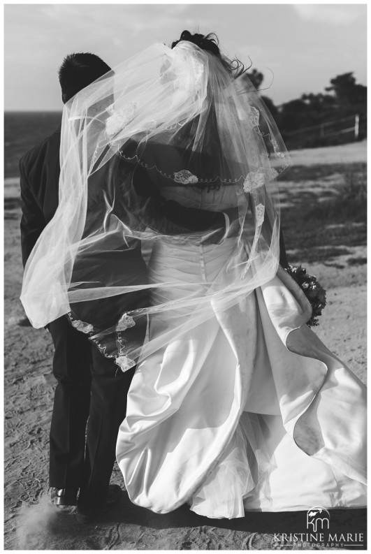 Windy Day at Sunset Cliffs | Sunset Cliffs Wedding Photo | Thursday Club | San Diego Wedding Photographer | Kristine Marie Photography | © www.kristinemariephotography.com