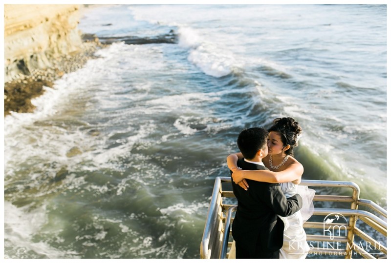 Bride and Groom Sunset Cliffs Photo | Sunset Cliffs Wedding Photo | Thursday Club | San Diego Wedding Photographer | Kristine Marie Photography | © www.kristinemariephotography.com