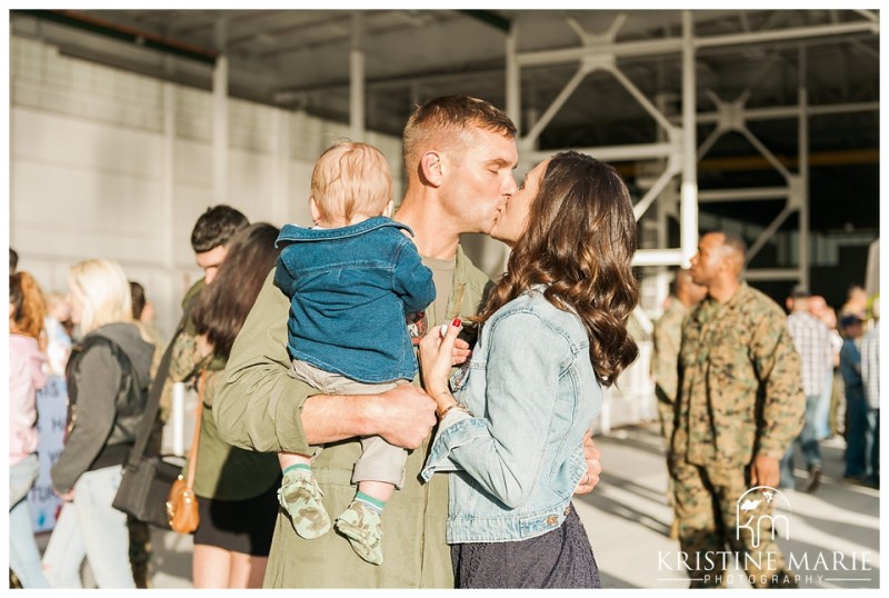 US Marine Military Homecoming San Diego Photographer | Kristine Marie Photography | © www.kristinemariephotography.com (11)