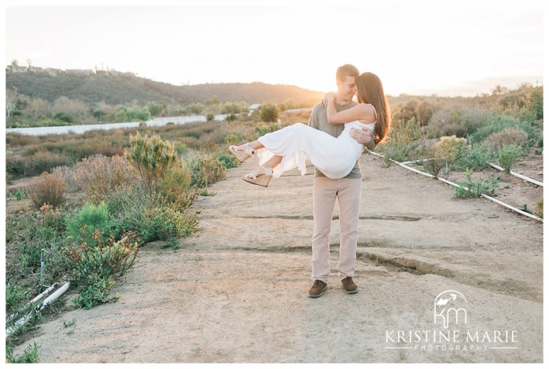 Los Penasquitos Canyon Preserve Engagement Pictures | San Diego Engagement Wedding Photographer |© Kristine Marie Photography | www.kristinemariephotography.com (19)