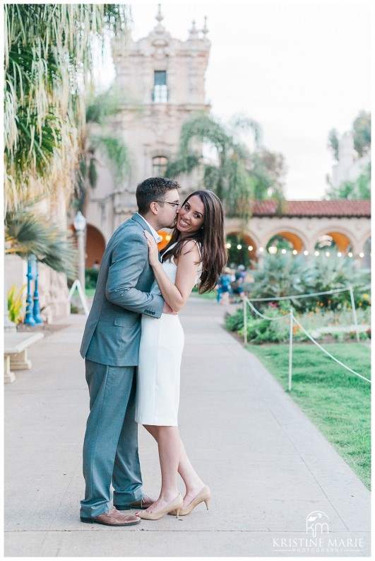 Twinkle lights | Balboa Park Engagement Photo | © Kristine Marie Photography | www.kristinemariephotography.com