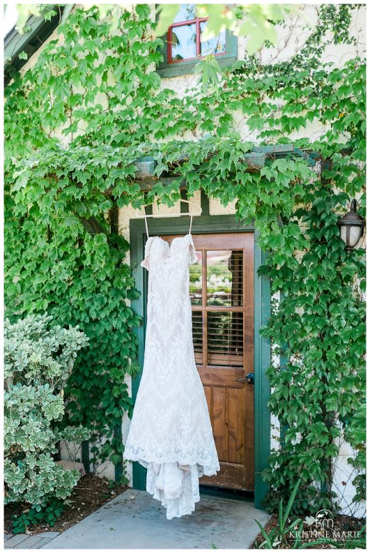 Organic Stylish Garden Details | Ponte Winery Wedding Temecula Wine Country Photographer | © Kristine Marie Photography www.kristinemariephotography.com (1)