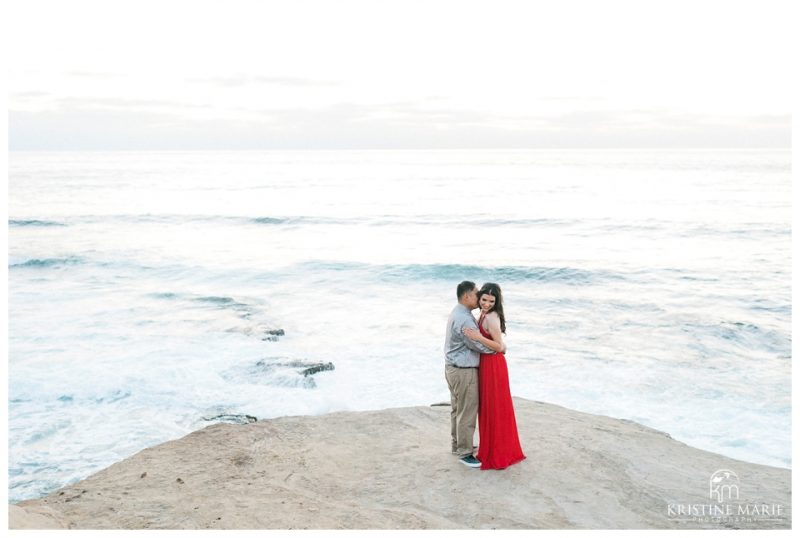 La Jolla Cove Beach Engagement Photos San Diego Photographer | © Kristine Marie Photography | www.kristinemariephotography.com (20)