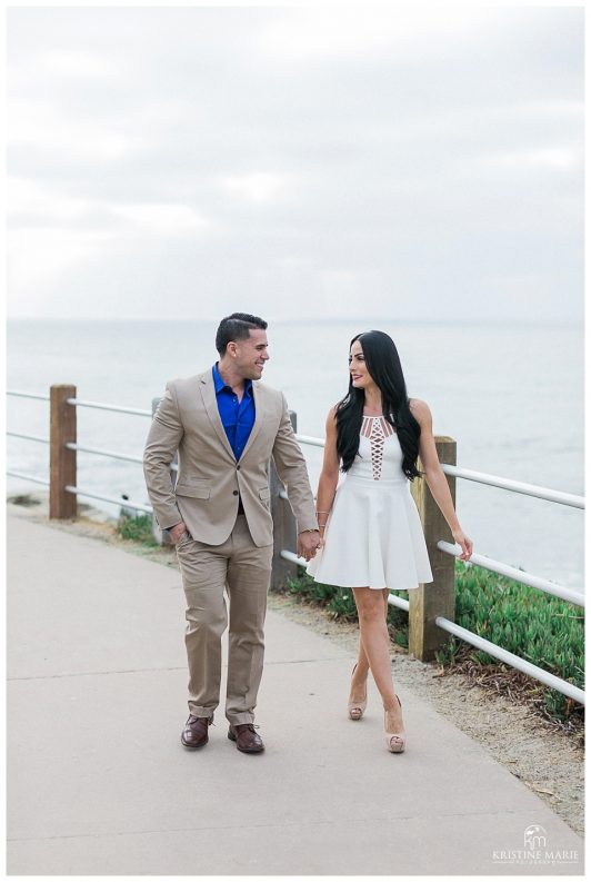 Romantic La Jolla Cove Beach Engagement | San Diego Wedding Photographer | © Kristine Marie Photography www.kristinemariephotography.com (1)