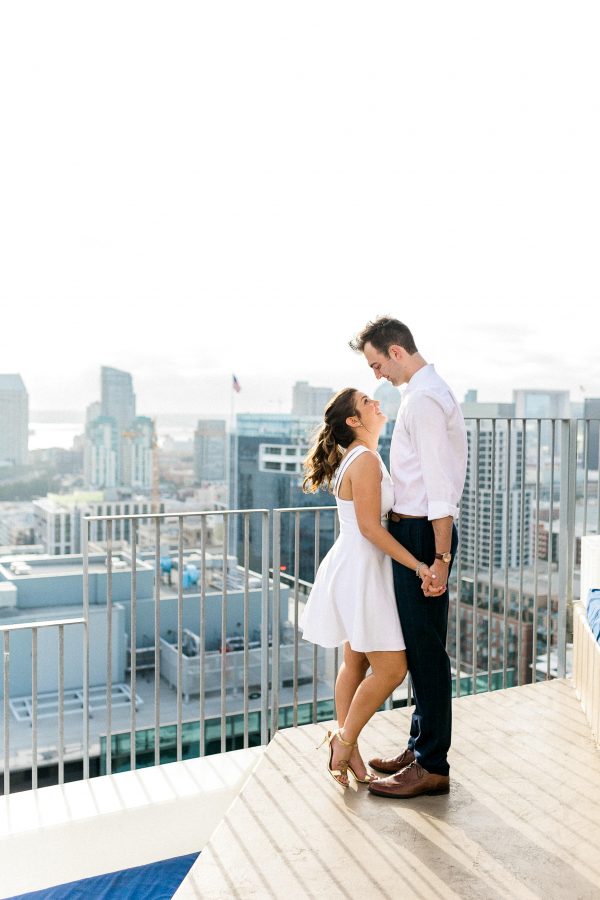 What to wear for your engagement session | San Diego engagement photographer