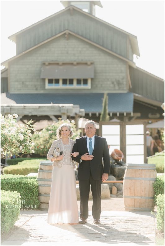 ceremony Ponte Winery Wedding Photo | Temecula Photographer | © Kristine Marie Photography (37)