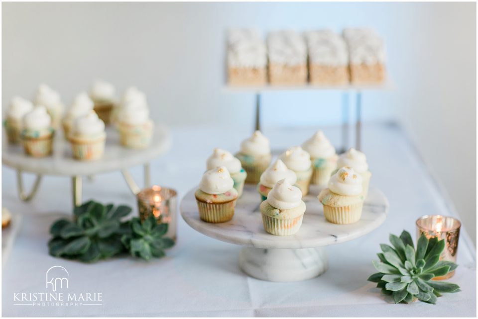 cupcakes marble cake stand | Tom Ham's Lighthouse San Diego Wedding Photo | © Kristine Marie Photography (20)