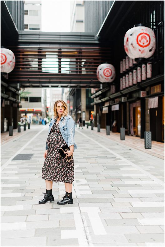 street style Tokyo Lifestyle Photographer | Yokosuka Maternity Portraits | © Kristine Marie Photography