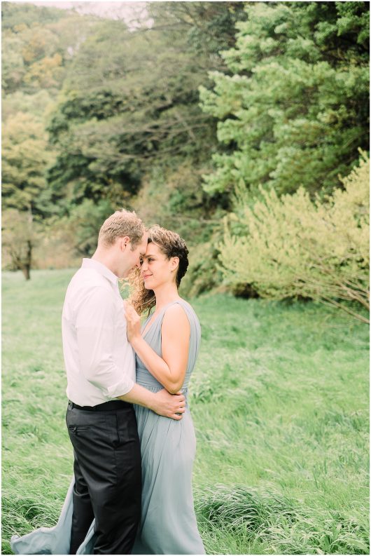 romantic wedding anniversary photo | Yokosuka Tokyo Family Couples Photographer | © Kristine Marie Photography 