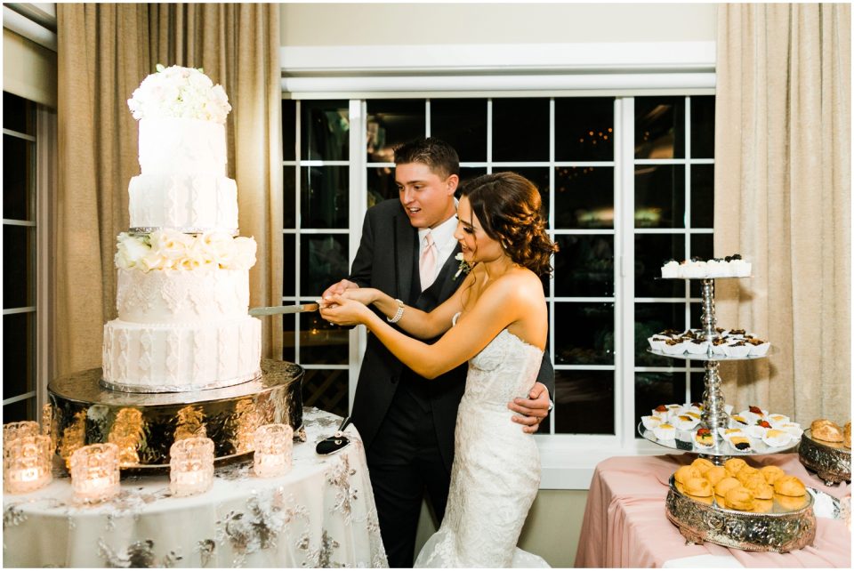 cake cutting photo | Temecula Ponte Winery Wedding Photographer | Kristine Marie Photography