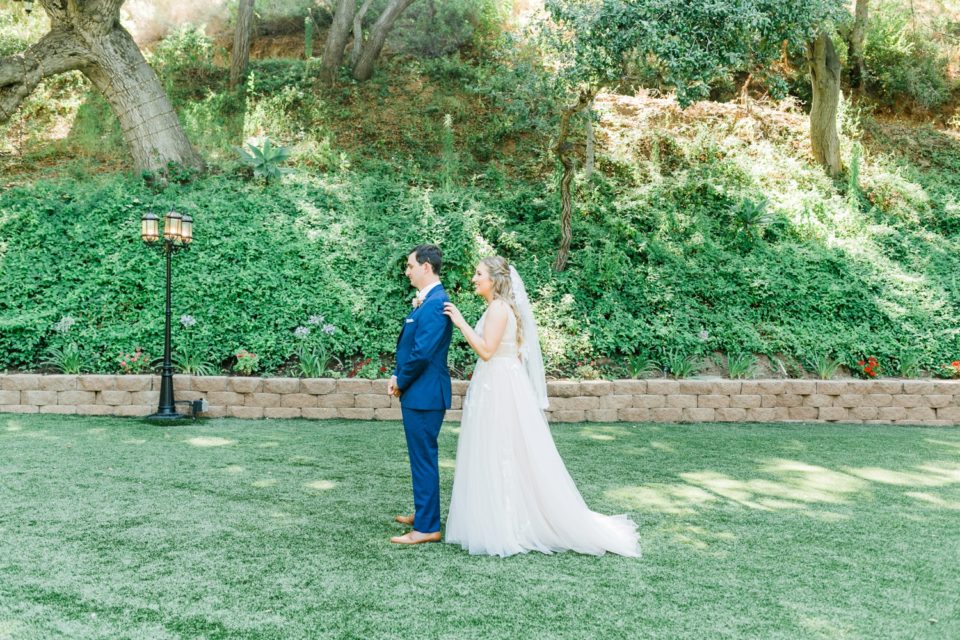 First Look Los Willows Wedding Photo | Fallbrook San Diego Wedding Photographer | © Kristine Marie Photography (12)