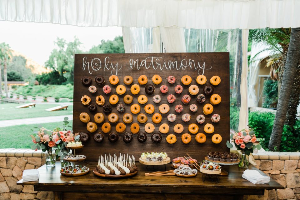 donut wall Los Willows Wedding Photo | Fallbrook San Diego Wedding Photographer | © Kristine Marie Photography (61)