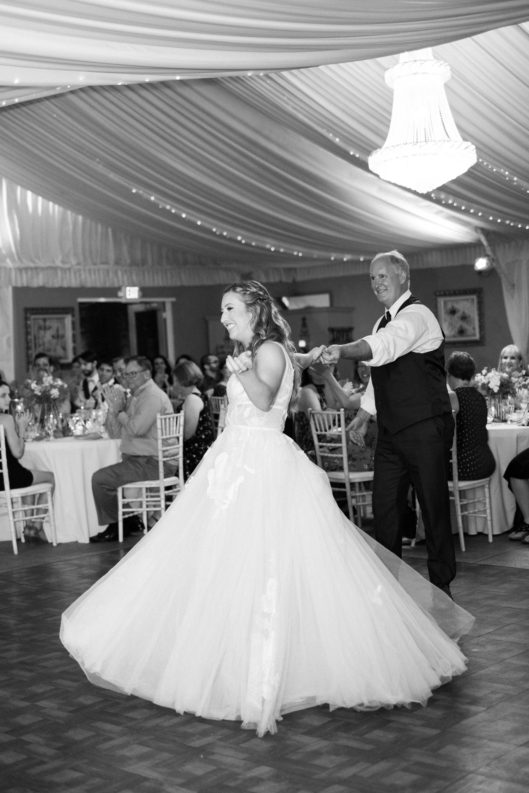 father daughter dance Los Willows Wedding Photo | Fallbrook San Diego Wedding Photographer | © Kristine Marie Photography (70)