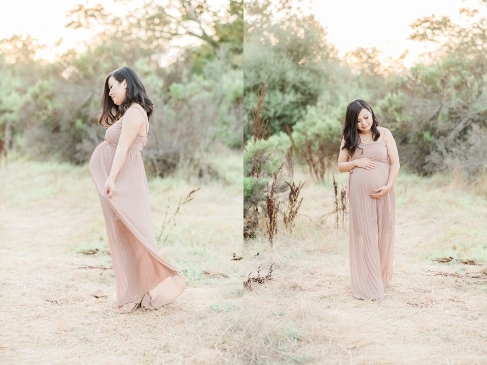 pregnant woman photo Los Penasquitos Canyon Preserve San Diego Maternity Photographer | © Kristine Marie Photography